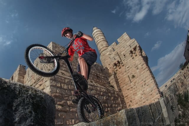 Extreme Sports On The Walls Of Holy Jerusalem